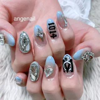 ネイル オーナーネイリスト MAKIのネイルデザイン