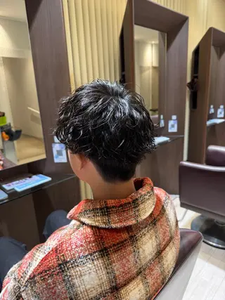 ショート パーマ メンズ Beeline所属・🫧メンズ特化🫧 瀧口翔太のヘアスタイル