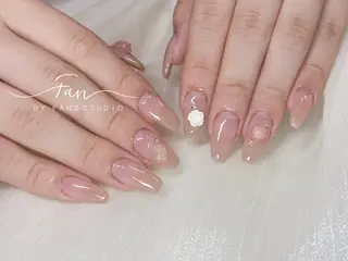 ネイル 🌻FAN'S STUDIO池袋🌻のネイルデザイン