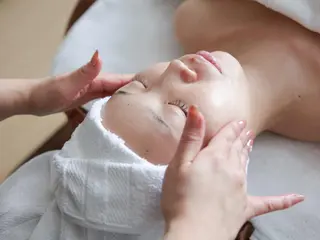 total beauty DIAのネイルデザイン