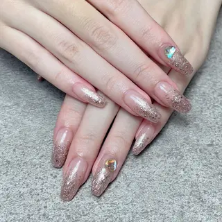 ネイル nailroom DIASOMNIAのネイルデザイン