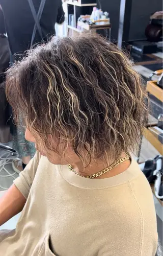 ショート カラー パーマ メンズ 井上椋介 【Recharme】のヘアスタイル