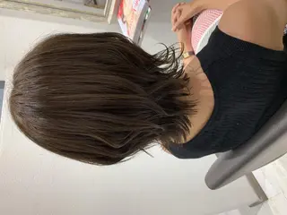 ショート カラー 瀬尾 由希菜のヘアスタイル