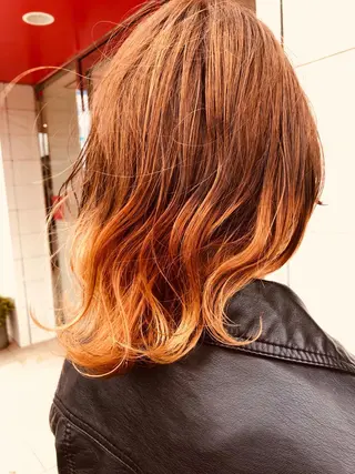 ミディアム カラー 横倉 宏樹のヘアスタイル