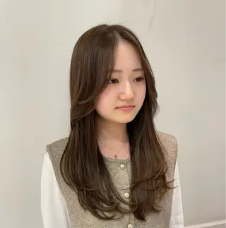 ロング 石渡このみ 🍊レイヤーカットのヘアスタイル