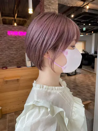 ショート STAR RIVER所属・YUI/ ブリーチカラー🌷のヘアスタイル