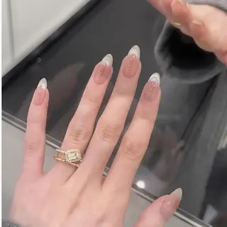 ネイル ダイ ゲンゲンのネイルデザイン