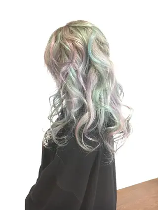 セミロング カラー GLAD 萩原のヘアスタイル