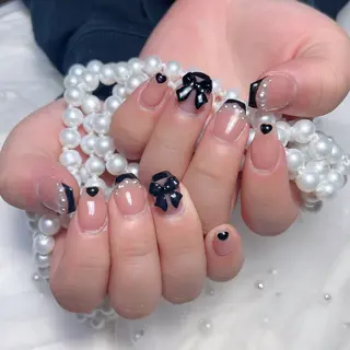 ネイル Maggie Nail🦩のネイルデザイン