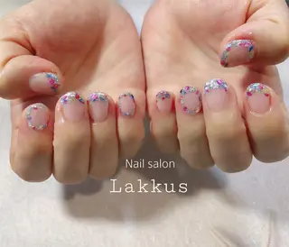 ネイル Lakkus T－Mのネイルデザイン