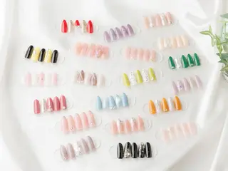 ネイル Lucky nail  小林和希のネイルデザイン