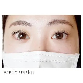 マツエク・マツパ U_la所属・U_la [ウーラ] 片岡の眉毛・アイブロウイメージ