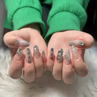 ロング mao .のネイルデザイン