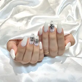 ネイル WISTERIA rirunaのネイルデザイン