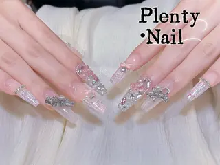 ネイル Diamond Kokona🩷のネイルデザイン