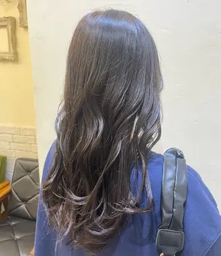 カラー 加藤 未夢のヘアスタイル