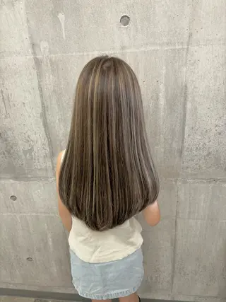 ロング 田中 沙也香のヘアスタイル