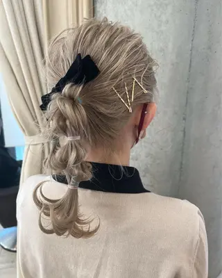 ミディアム ヘアアレンジ サソウ ユリエ🥥のヘアスタイル