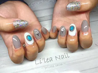 ネイル Li'leaNail AINAのネイルデザイン
