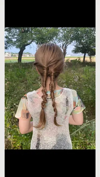 セミロング カラー ヘアアレンジ nolla所属・yoshihama sumireのヘアスタイル