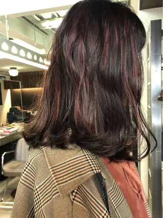 セミロング カラー ヘアアレンジ NOUN所属・eri kinjoのヘアスタイル