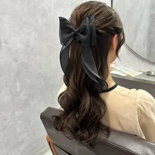 ロング ヘアアレンジ NUMBER_ ユイナのヘアスタイル