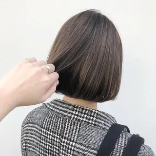 ショート カラー 榎園 由美のヘアスタイル