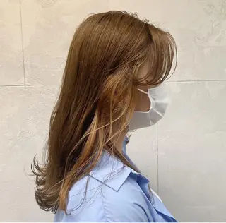 セミロング カラー 浜野 真貴のヘアスタイル