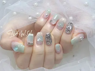 ミディアム cici nailのネイルデザイン