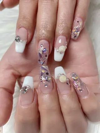 ネイル AngelChris ビューティーサロンのネイルデザイン