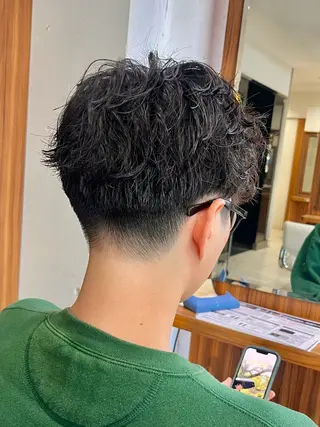 ショート パーマ メンズ パーマ特化美容師 🔥Yoshiyaのヘアスタイル