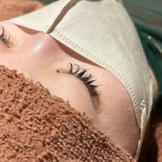 マツエク・マツパ MODEK's阿倍野 SANAのヘアスタイル