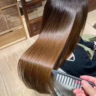 ロング 髪屋　こころ所属・PATINA 安成 実記のヘアスタイル