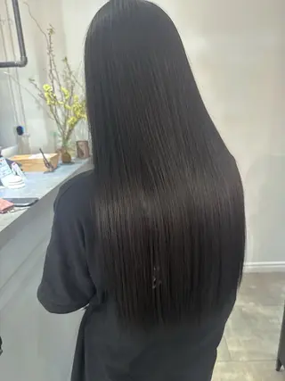 ロング ili kousukeのヘアスタイル