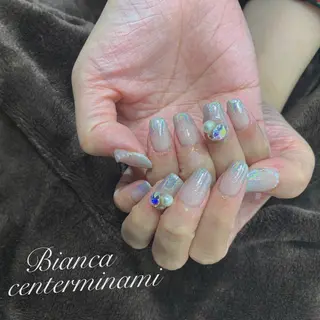 ネイル Bianca KIKUTIHARAのネイルデザイン
