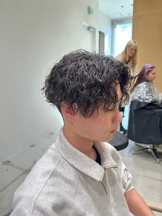 パーマ メンズ 🐲ツイスパ🐲 フェード/龍のヘアスタイル