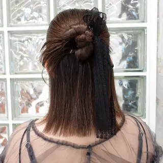 ミディアム ヘアアレンジ 🌐サトウ リョウ🌐のヘアスタイル