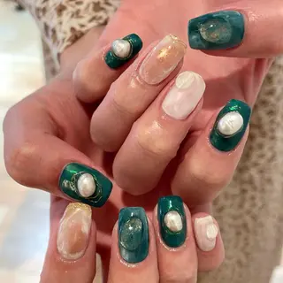 ネイル 新井 ひなののネイルデザイン