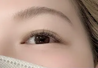 マツエク・マツパ SEURA. saya /JR尼崎のマツエク・マツパデザイン