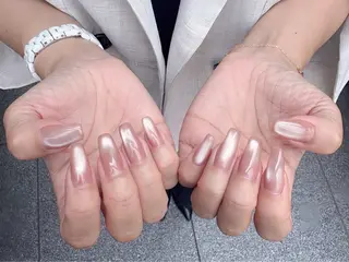 セミロング SyiSyu なんば本店のネイルデザイン