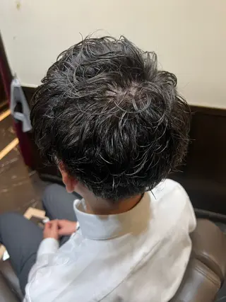 ショート パーマ メンズ 圓子 快のヘアスタイル