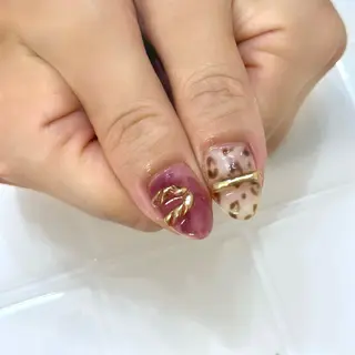 ネイル Elegancia. Hiromiのネイルデザイン