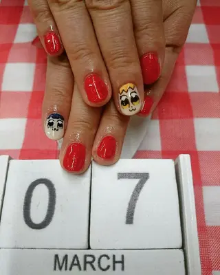 ネイル JEWEL nailのネイルデザイン