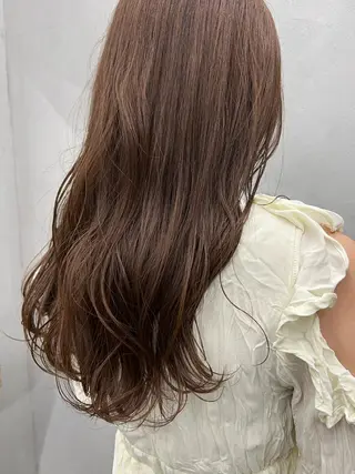 ロング 亀田 泰生のヘアスタイル