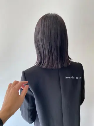 ミディアム カラー THE DAY所属・AKI HASHIMOTOのヘアスタイル