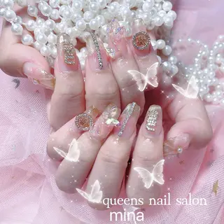 ネイル queens nailsalonのネイルデザイン