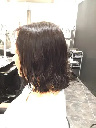 ミディアム パーマ Annon プライベートサロンのヘアスタイル