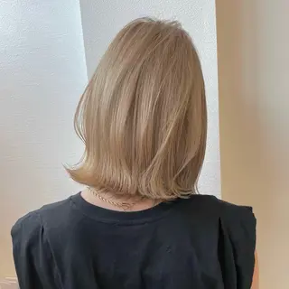 ミディアム カラー パーマ Lond re Maison所属・骨格補正ショート／艶 カラー🌸さくら🌸のヘアスタイル