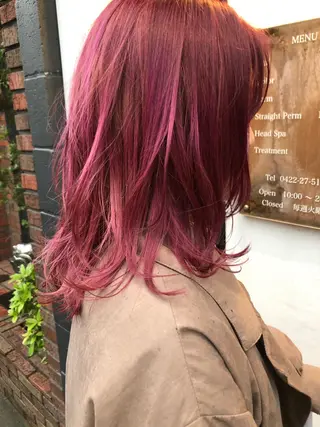 ミディアム カラー ヘアアレンジ 🩰オリーブ/ ベージュ松本咲花🩰のヘアスタイル