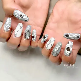 ネイル calm 〔ｶｰﾑ〕のネイルデザイン